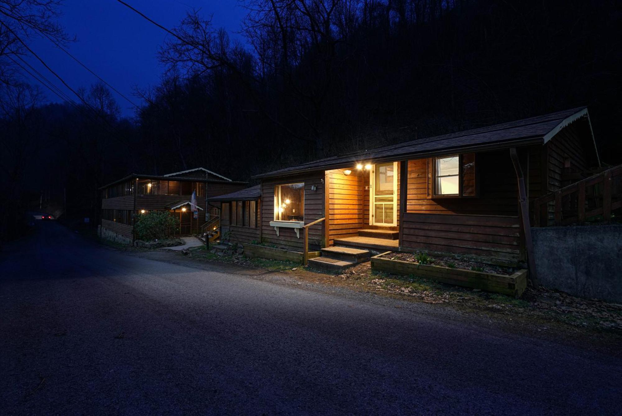 River Front Resort Elkins Luaran gambar