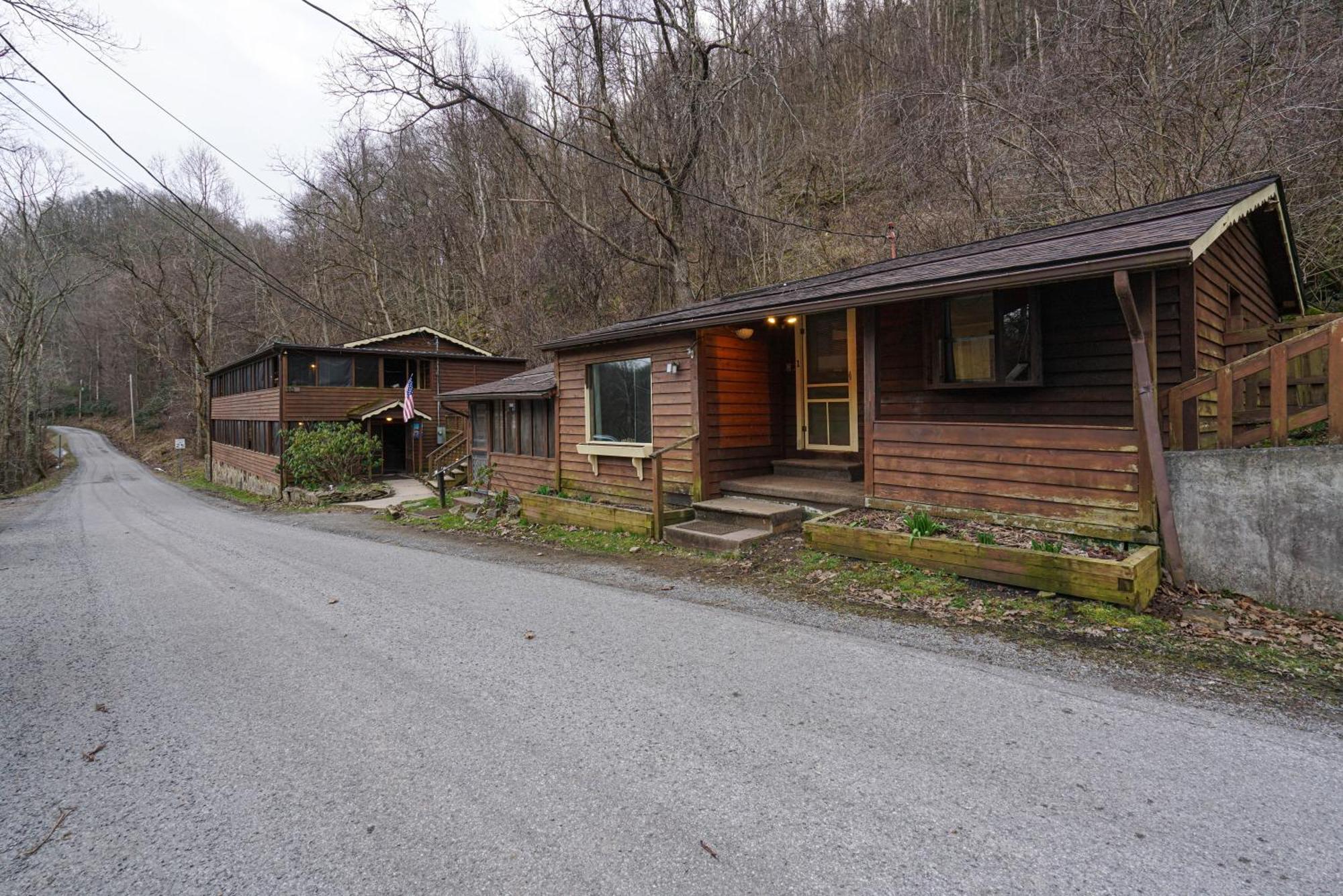 River Front Resort Elkins Luaran gambar