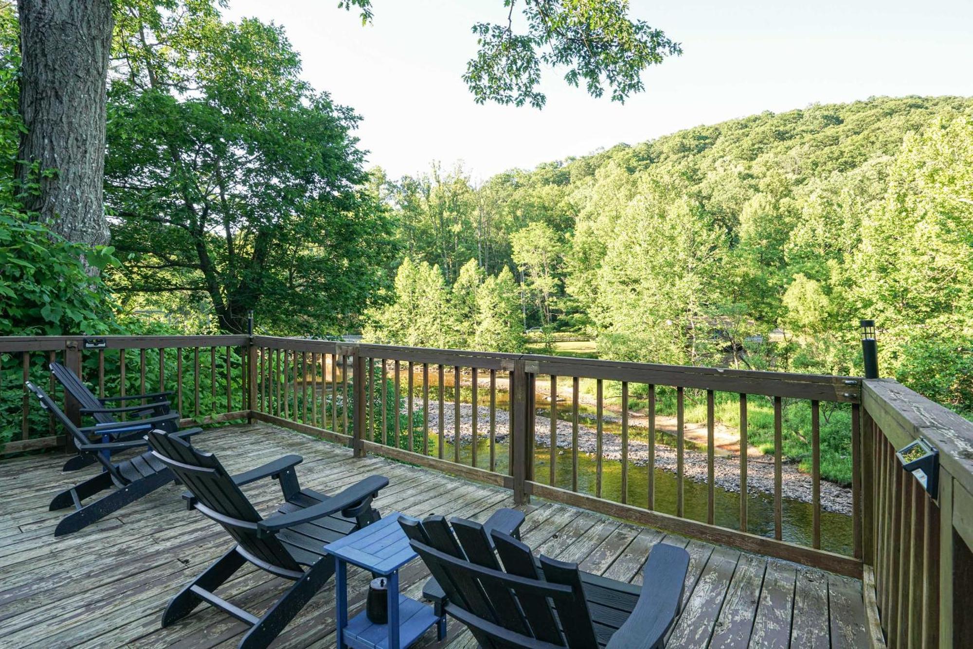 River Front Resort Elkins Luaran gambar
