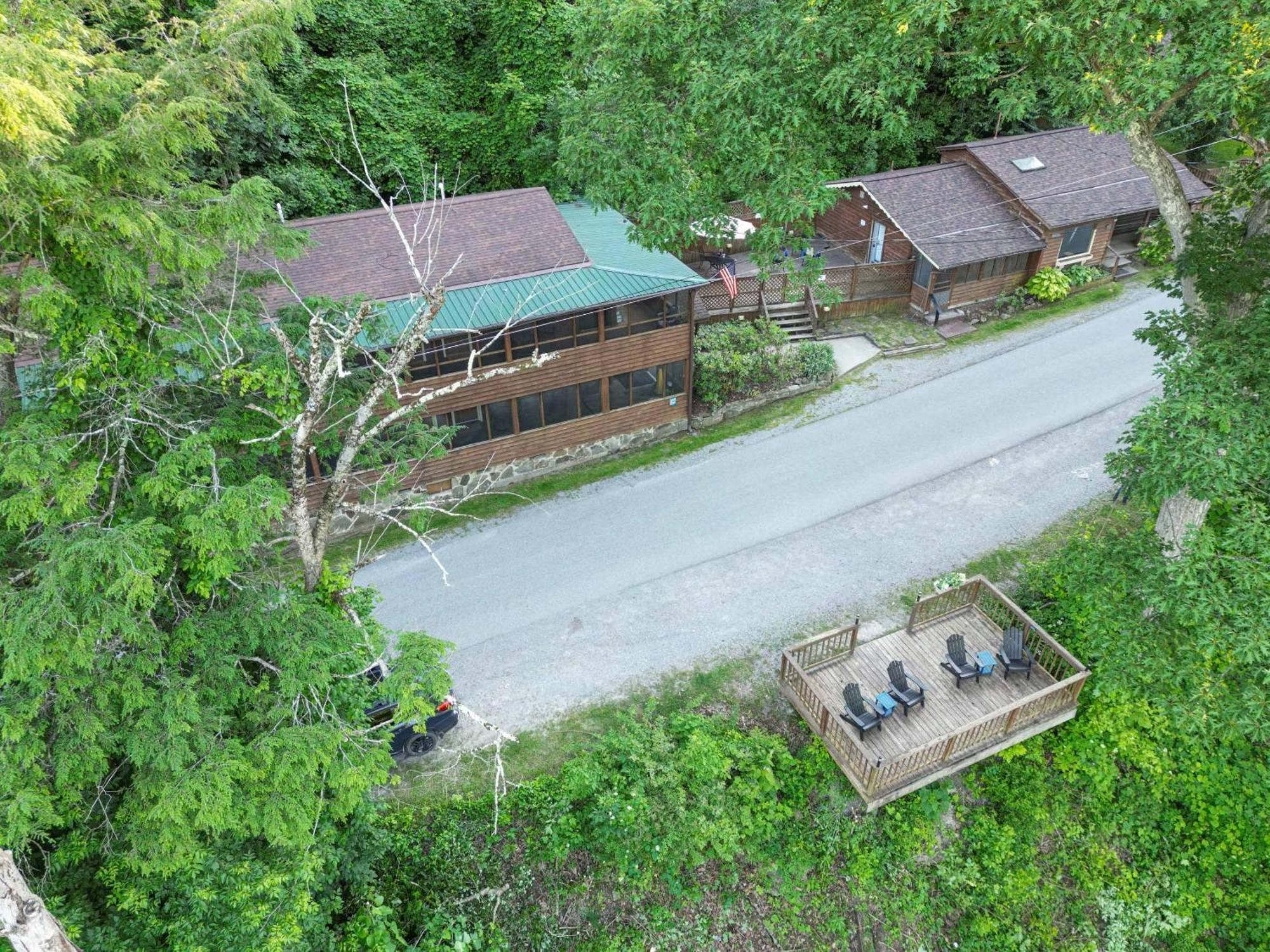 River Front Resort Elkins Luaran gambar