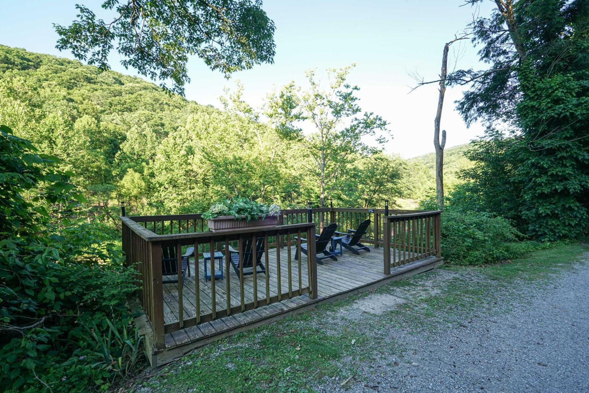 River Front Resort Elkins Luaran gambar
